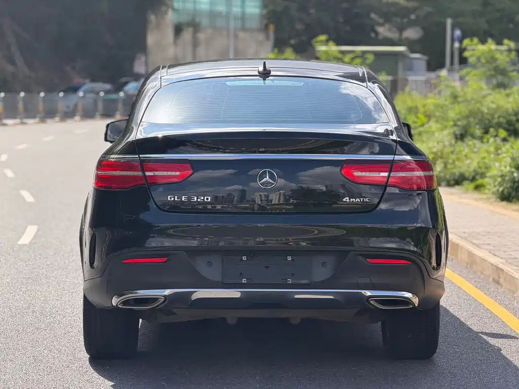 Mercedes-Benz GLE Coupe 2018 — фото 11