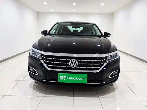 Volkswagen Passat 2019
