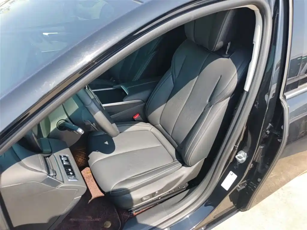 Buick LaCrosse 2023 — фото 15