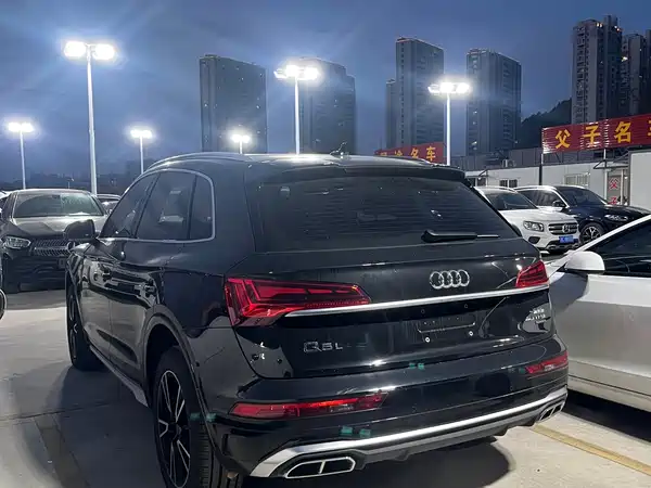 Audi Q5L 2024
