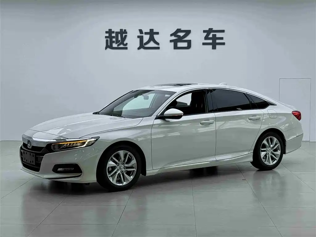 Honda Accord 2021 — фото 1