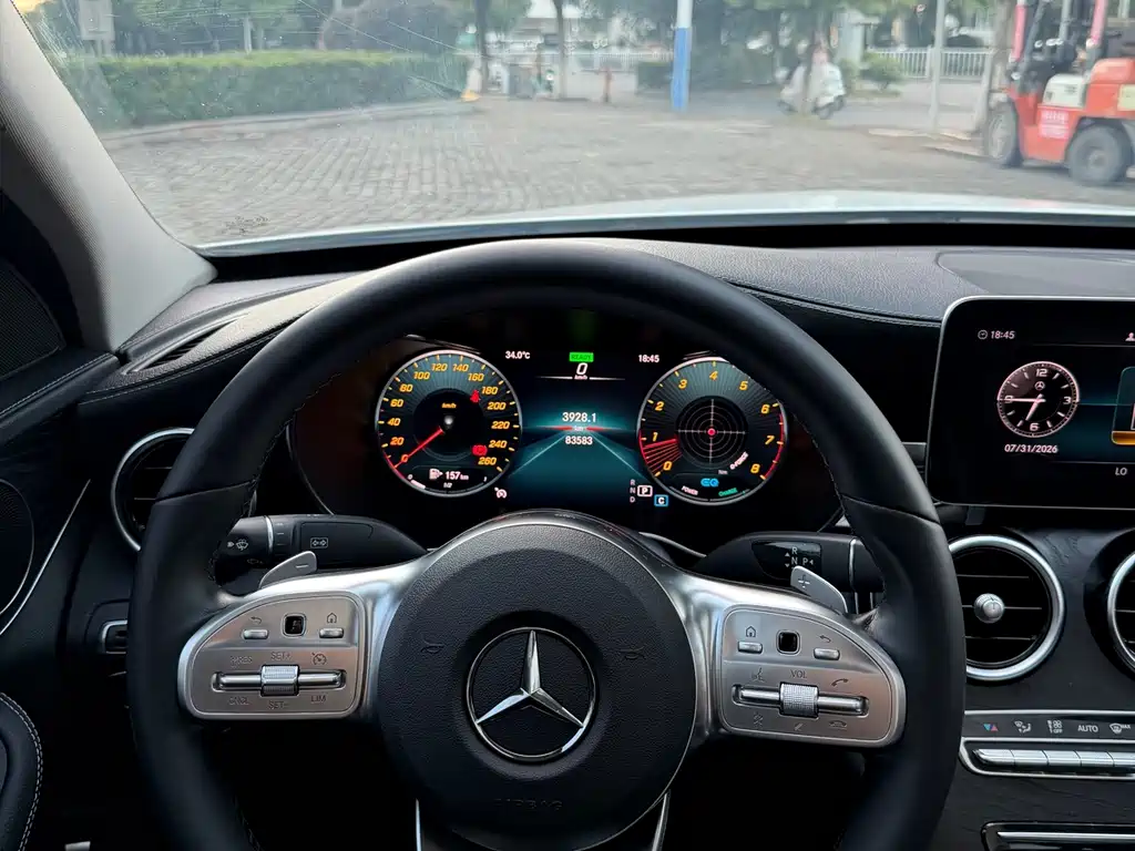 Mercedes-Benz C-Class 2020 — фото 9