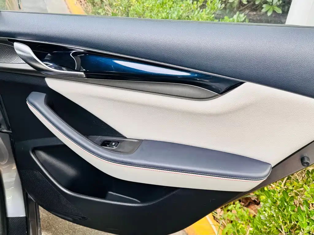 BYD Qin PLUS 2023 — фото 20