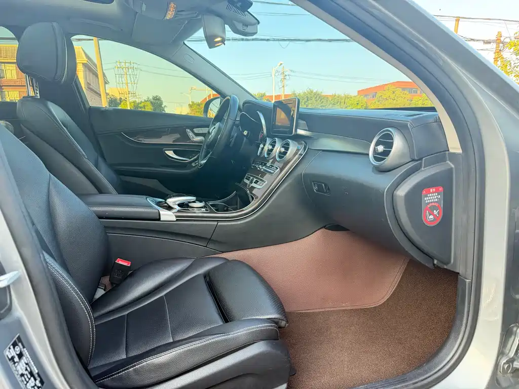 Mercedes-Benz C-Class 2015 — фото 16