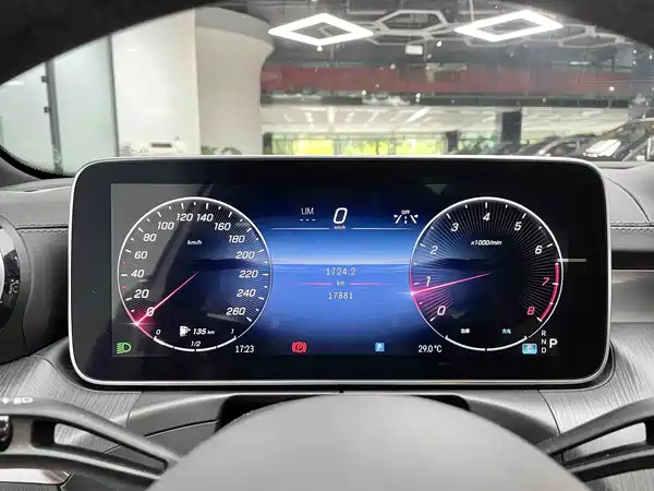 Mercedes-Benz C-Class 2023