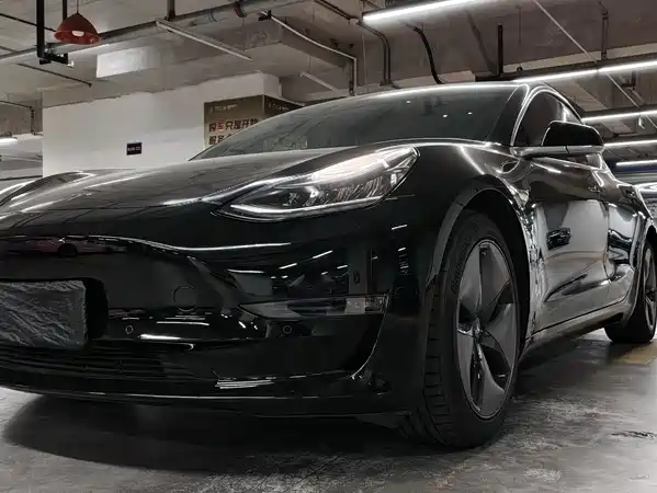 Tesla Model 3 2019