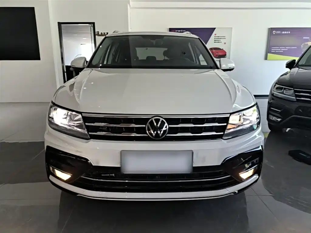 Volkswagen Tiguan L 2021 — фото 3