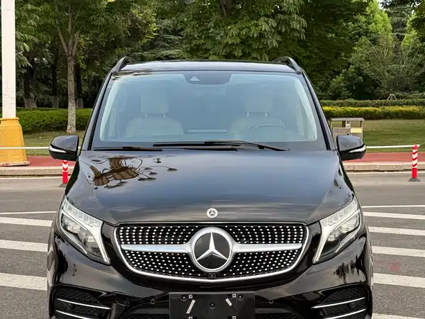 Mercedes-Benz V-Class 2022