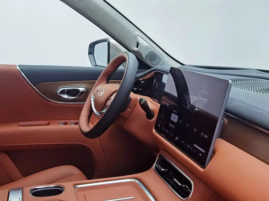 GAC Trumpchi S9 2025 — фото 22