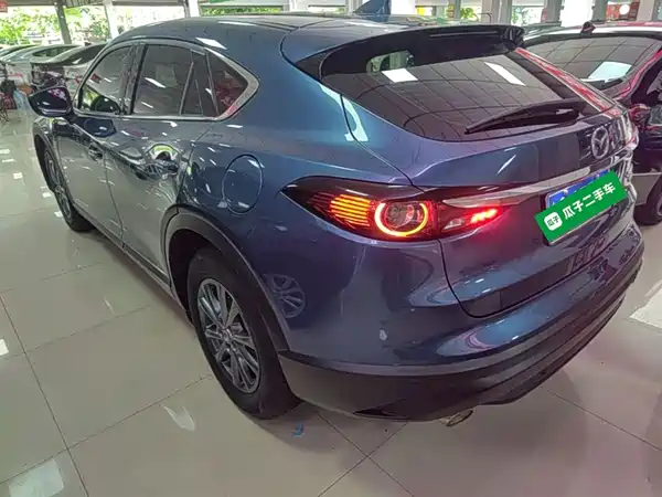 Mazda CX-4 2021