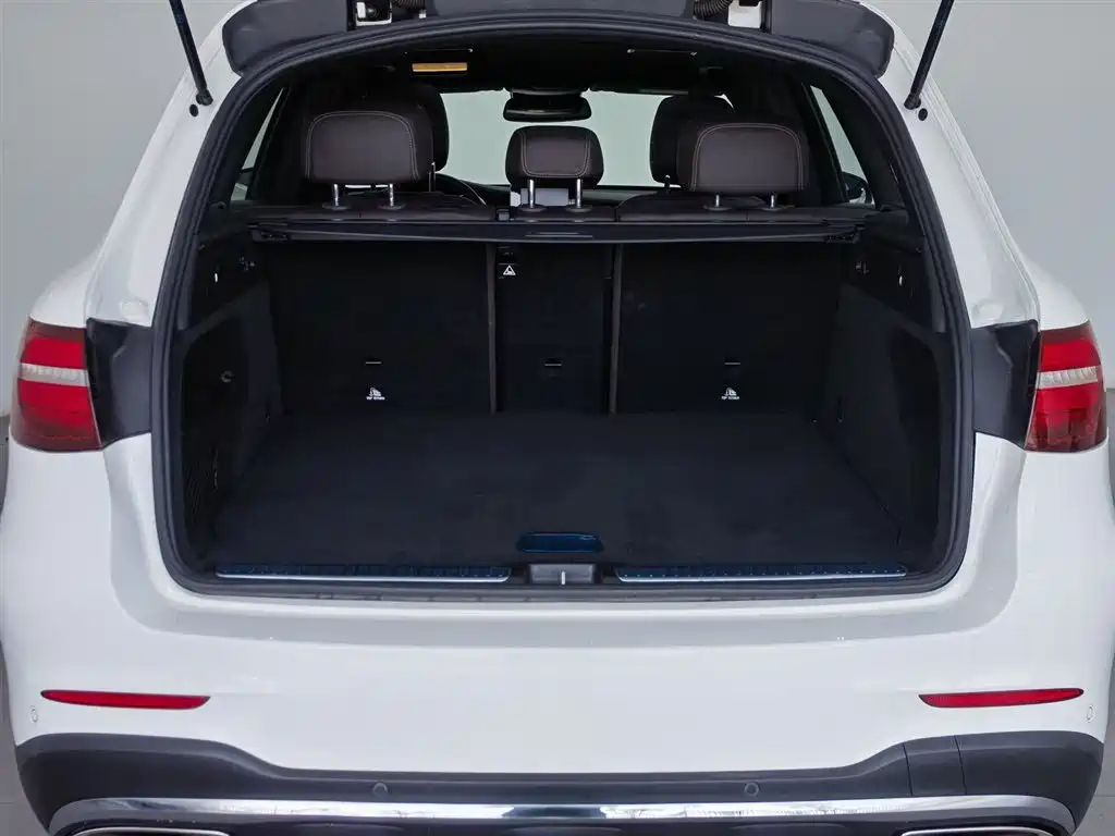 Mercedes-Benz GLC 2019 — фото 16