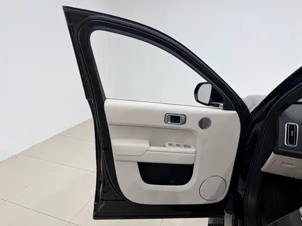 Li Auto L9 2024