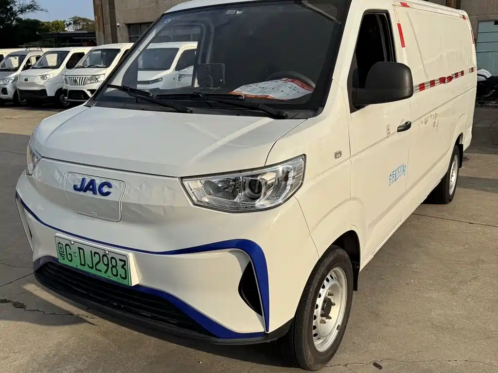JAC Bluecat 2023