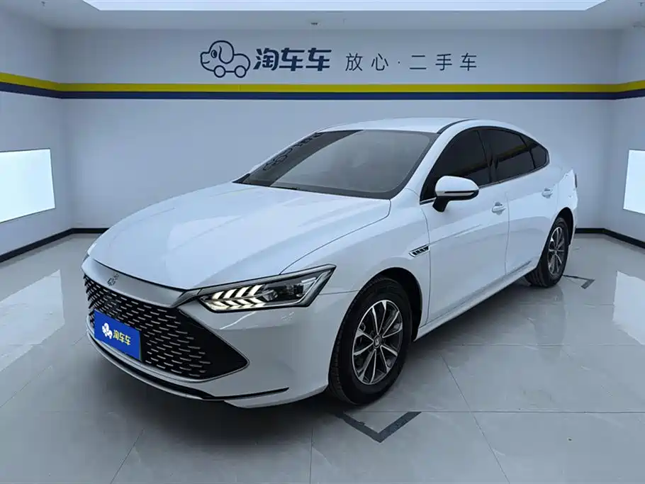 BYD Qin PLUS 2025 — фото 1