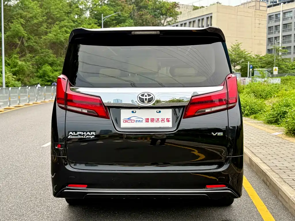 Toyota Alphard 2019 — фото 5