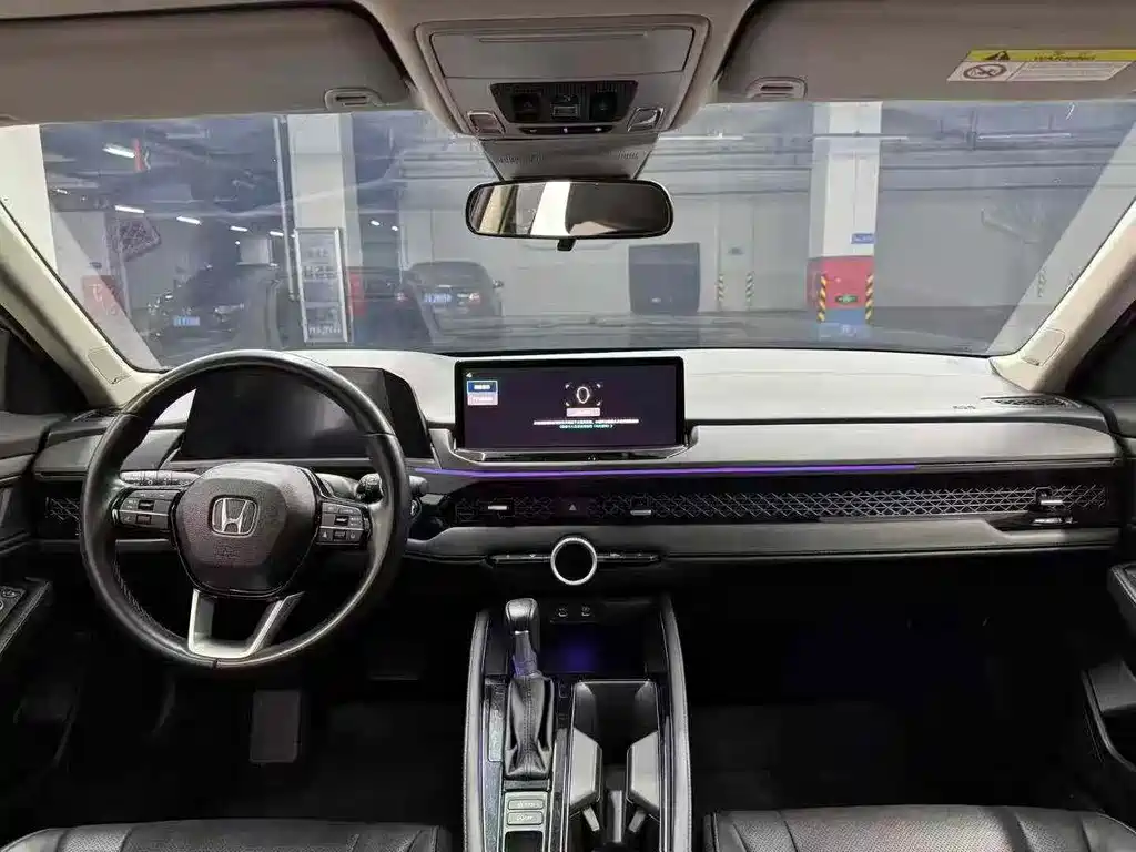 Honda Accord 2024 — фото 11