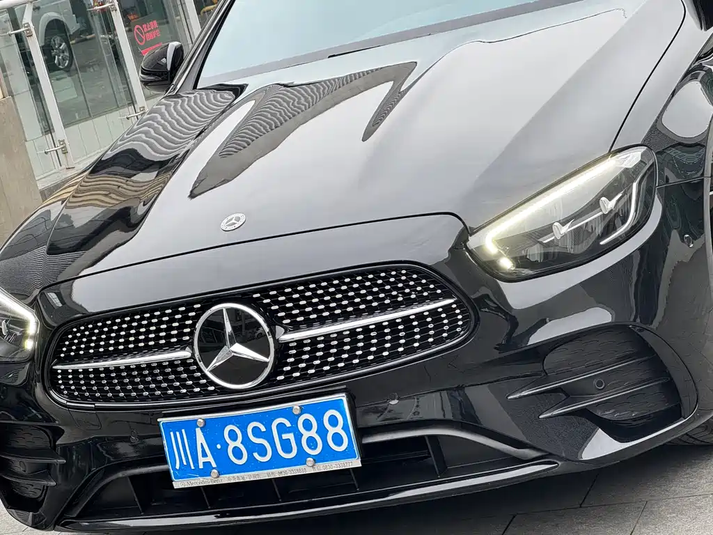 Mercedes-Benz E-Class 2022 — фото 2