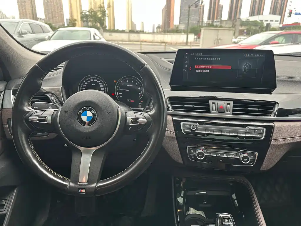 BMW X2 2023 — фото 14