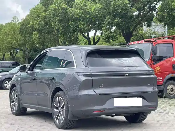 Li Auto L6 2024