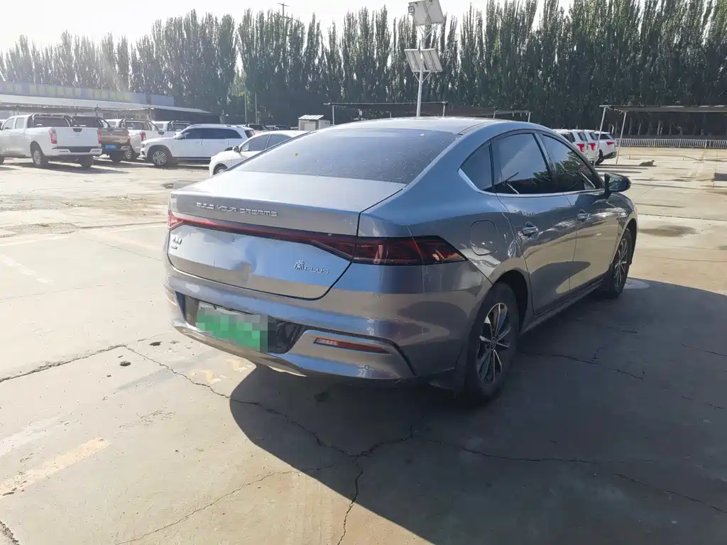 BYD Qin PLUS 2023 — фото 6