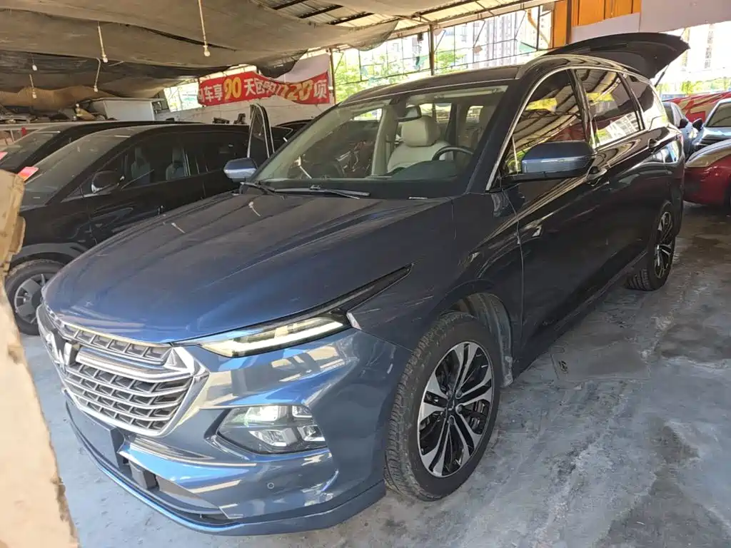 Wuling Victory 2020 — фото 1