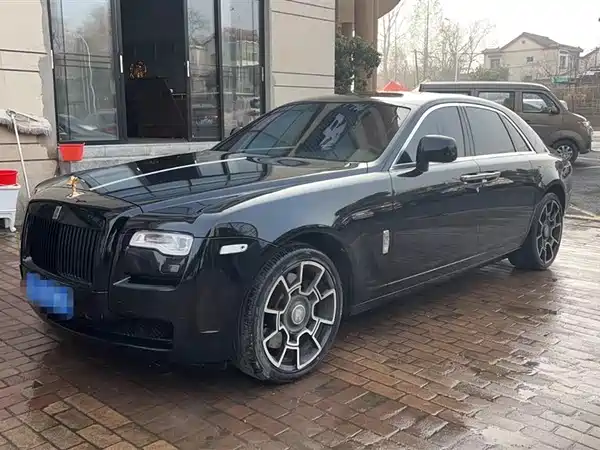 Rolls-Royce Ghost 2010