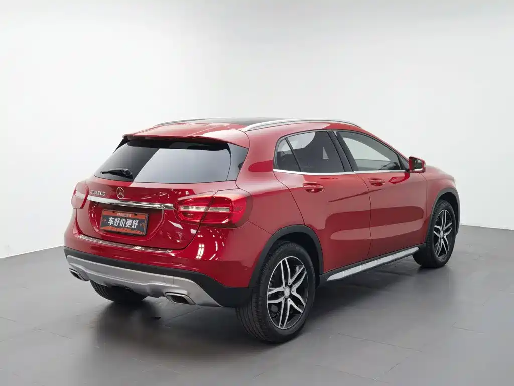 Mercedes-Benz GLA 2015 — фото 2