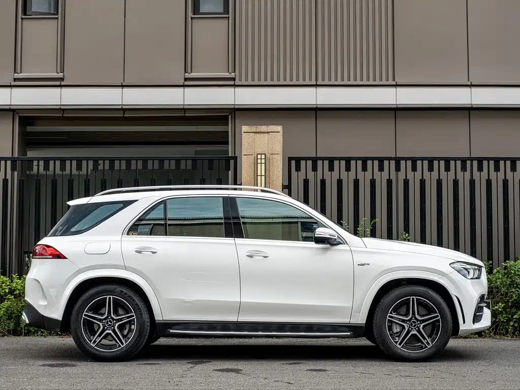 Mercedes-Benz GLE AMG 2020 — фото 3