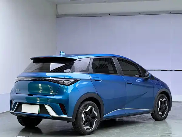 BYD Dolphin 2022