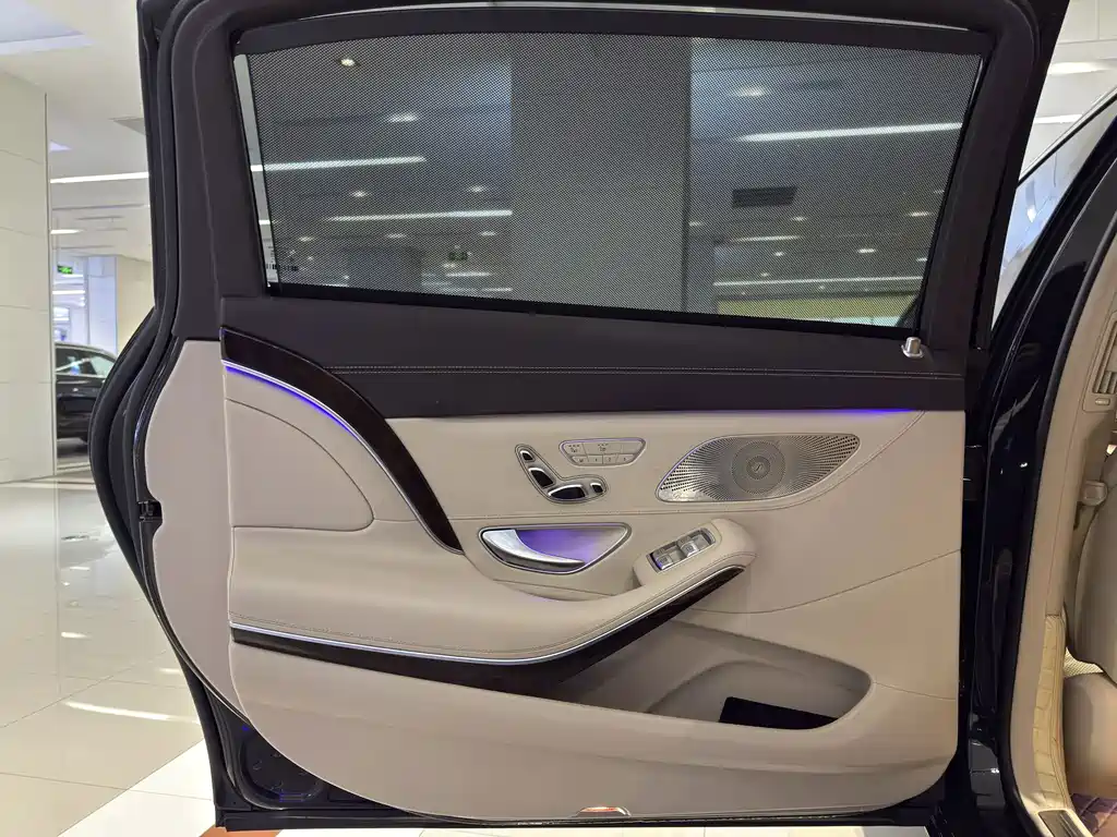 Mercedes-Benz Maybach S-Class 2015 — фото 14