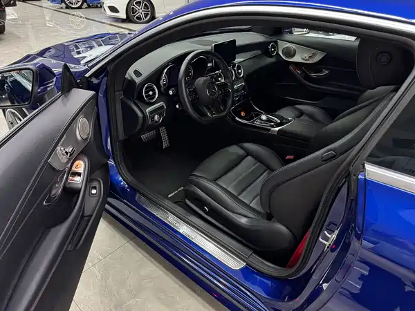 Mercedes-Benz C-Class 2018