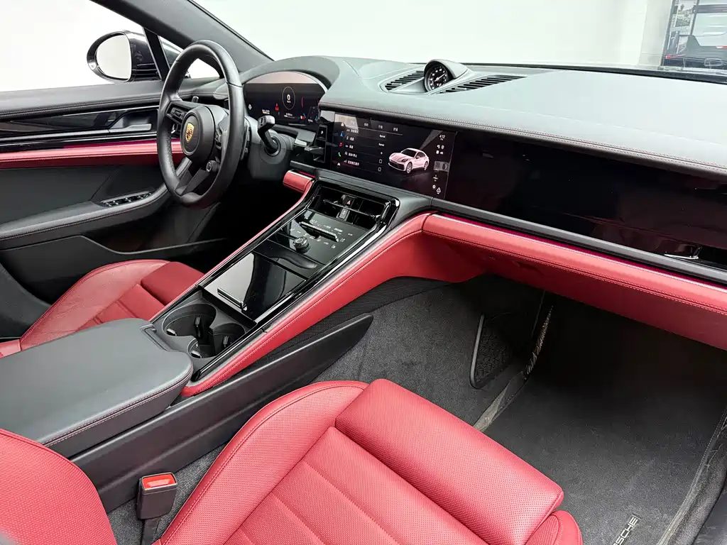 Porsche Panamera 2025 — фото 12