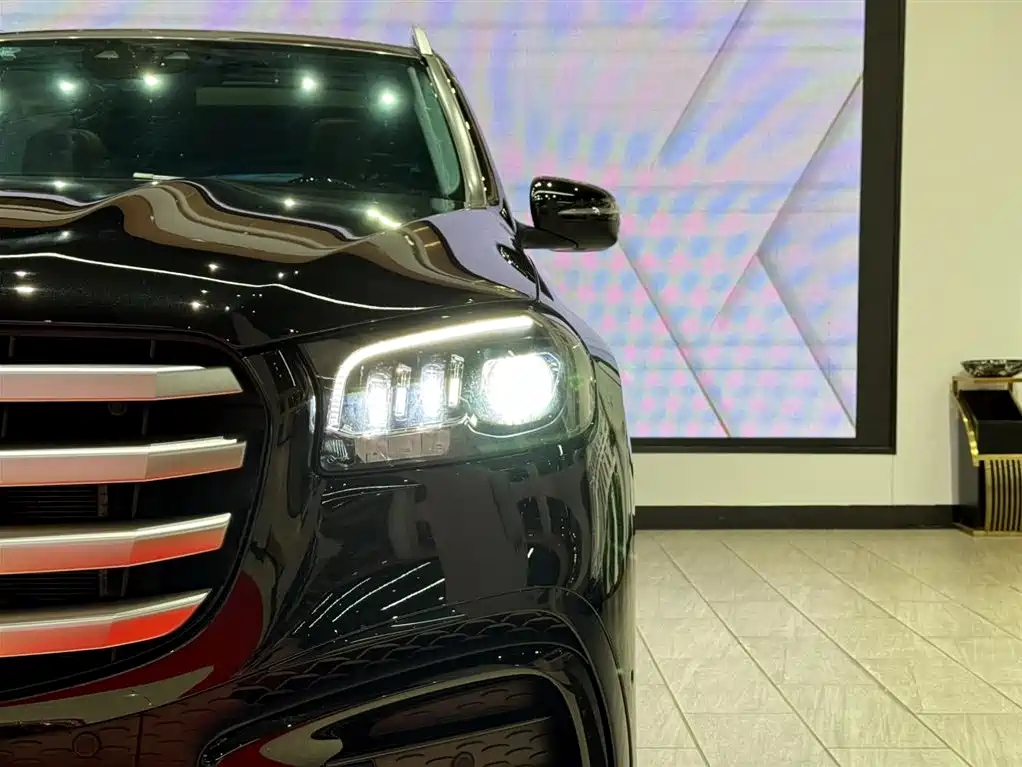 Mercedes-Benz GLS 2024 — фото 6