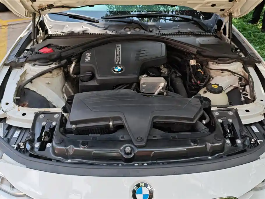 BMW 3 Series 2014 — фото 9
