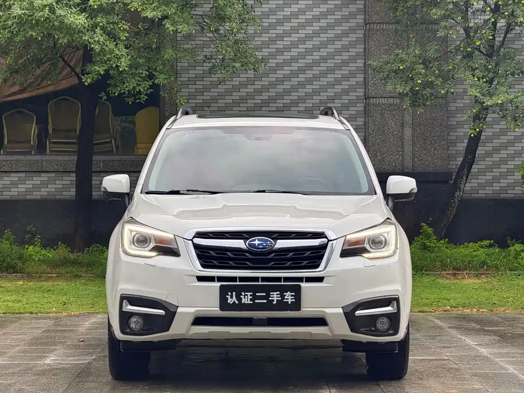Subaru Forester 2018 — фото 2
