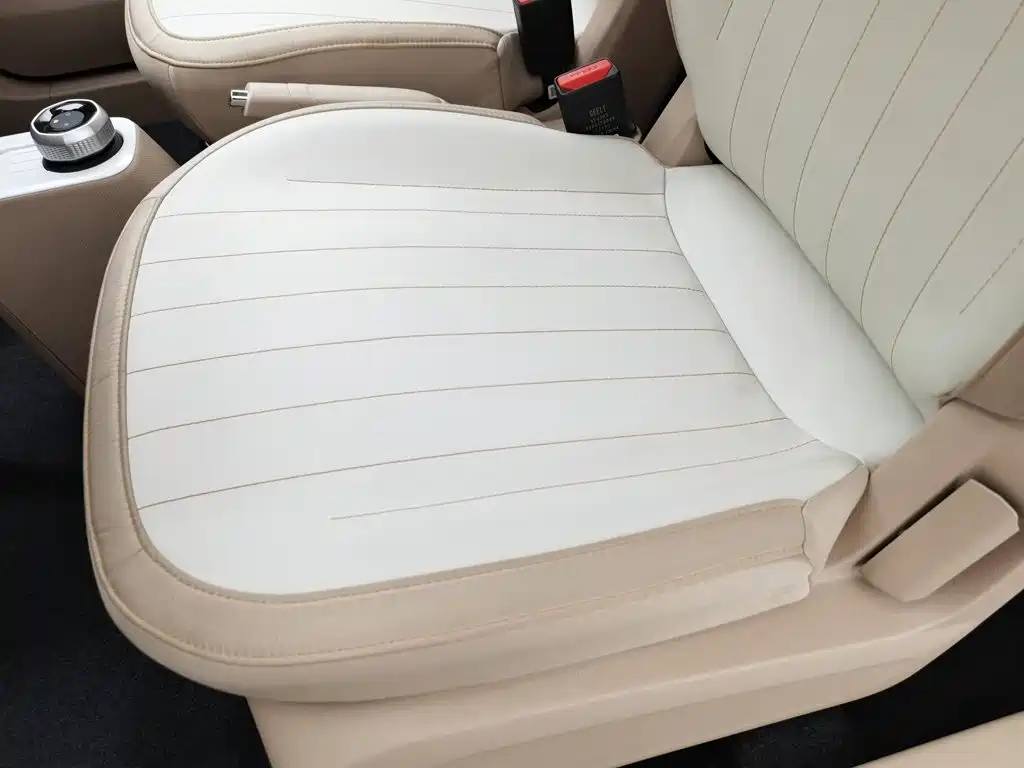 Geely Galaxy Panda 2025 — фото 20
