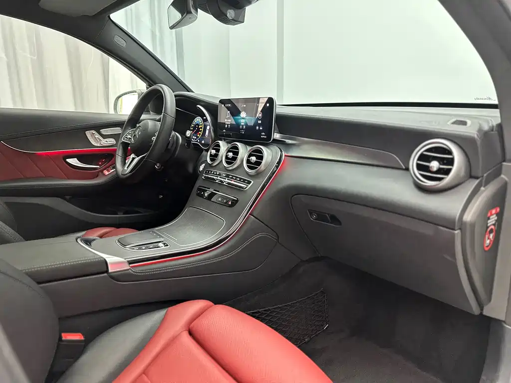 Mercedes-Benz GLC Coupe 2020 — фото 39
