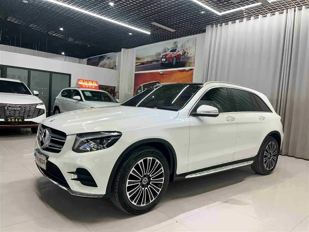 Mercedes-Benz GLC 2019 — фото 1