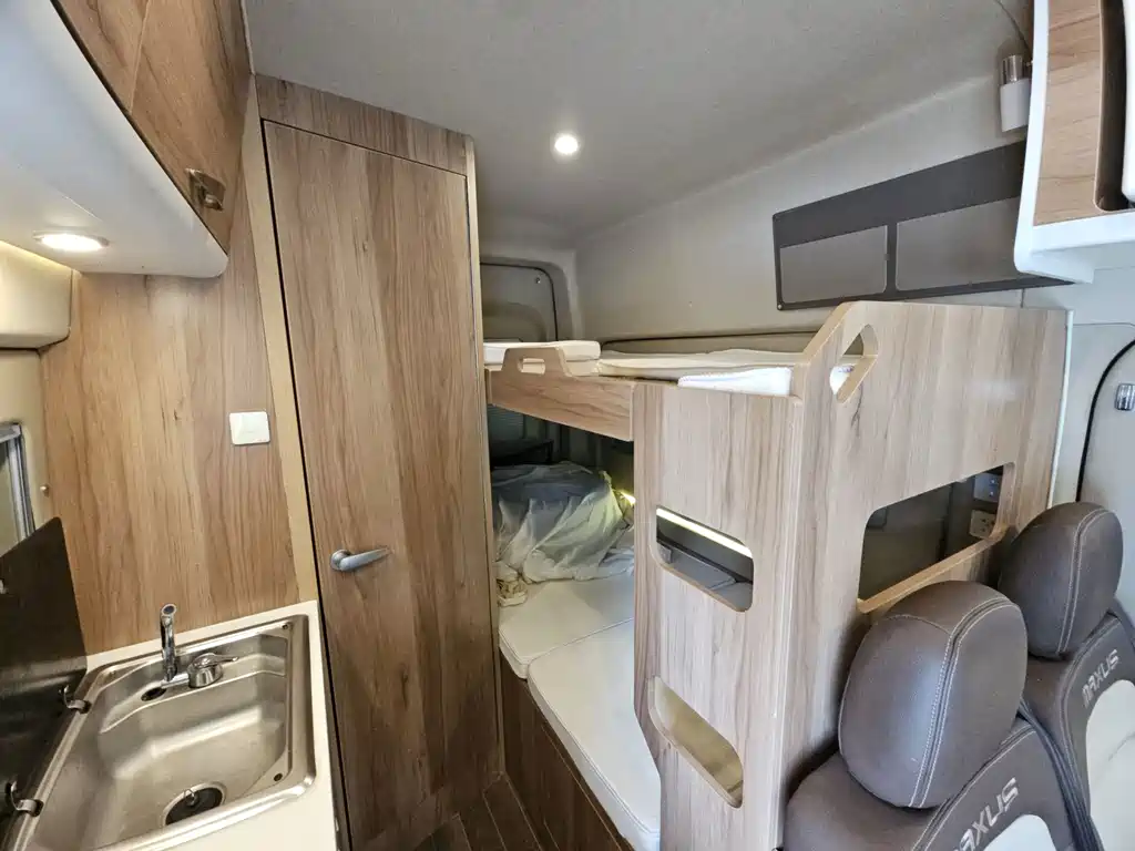 Maxus V90 RV 2021 — фото 13