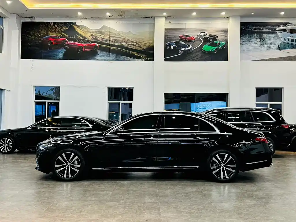 Mercedes-Benz S-Class 2024 — фото 3