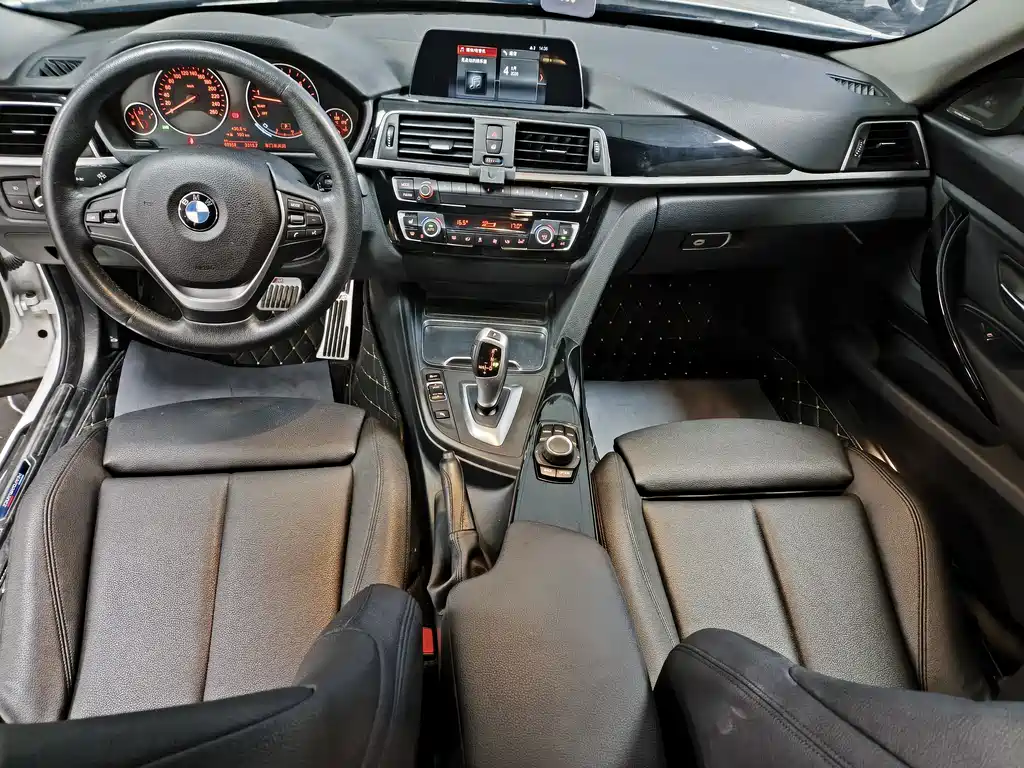 BMW 3 Series GT 2019 — фото 9