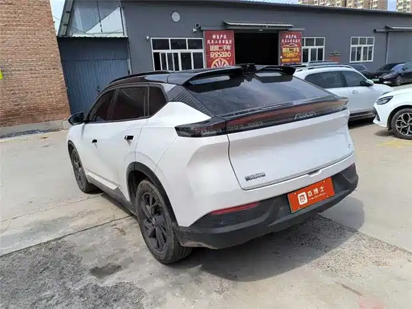 Dongfeng Fengshen L7 2025