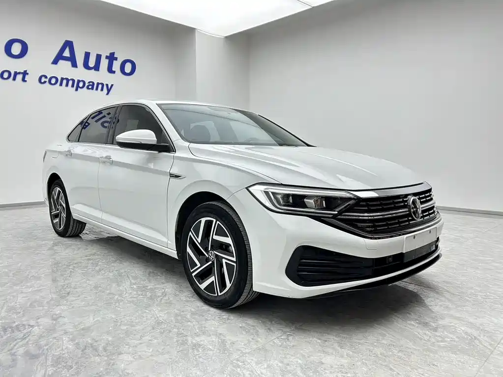 Volkswagen Sagitar 2023