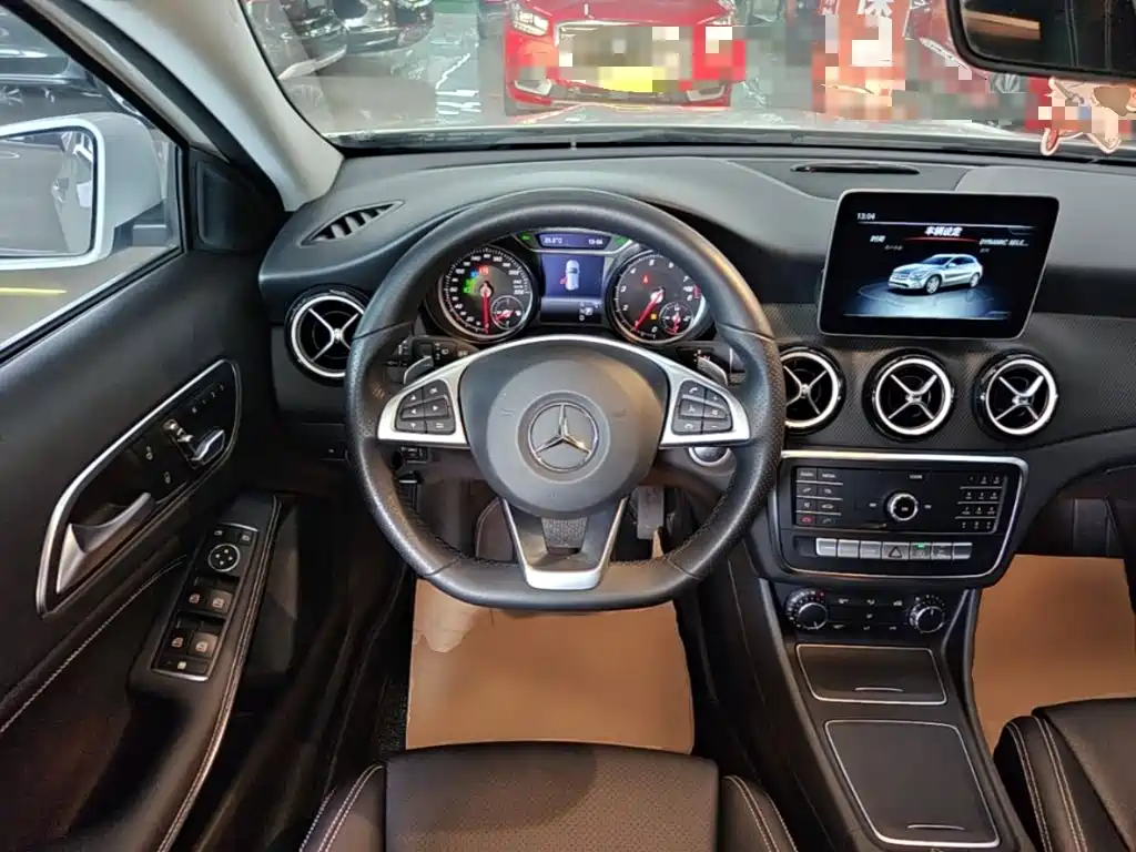 Mercedes-Benz GLA 2019 — фото 11