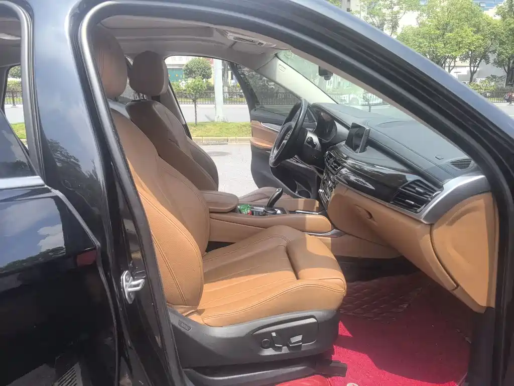 BMW X6 2017 — фото 15