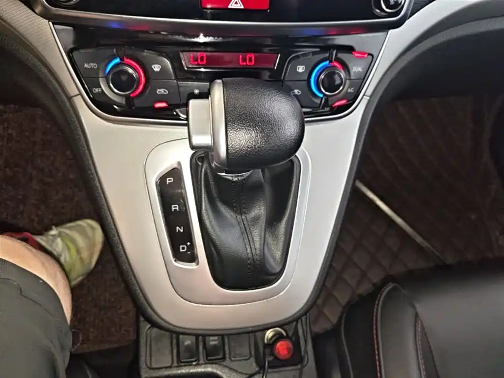 Haval M6 2019 — фото 14