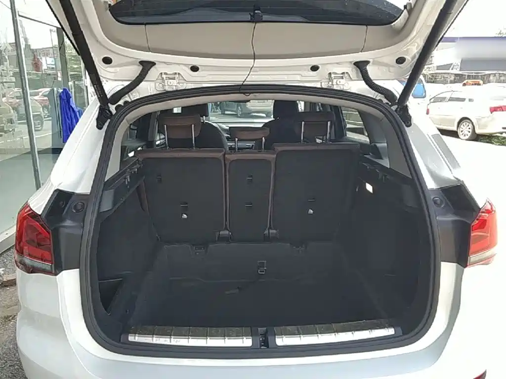 BMW X1 2020 — фото 15