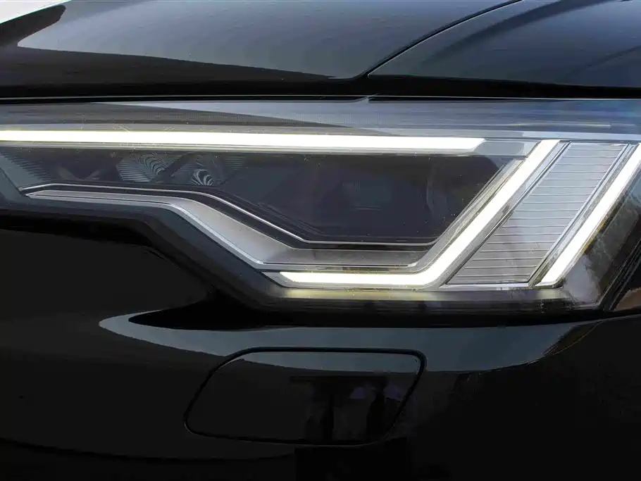 Audi A6L 2020 — фото 11