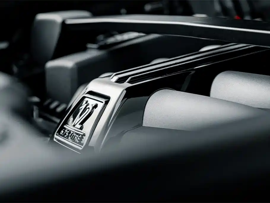 Rolls-Royce Cullinan 2019 — фото 41