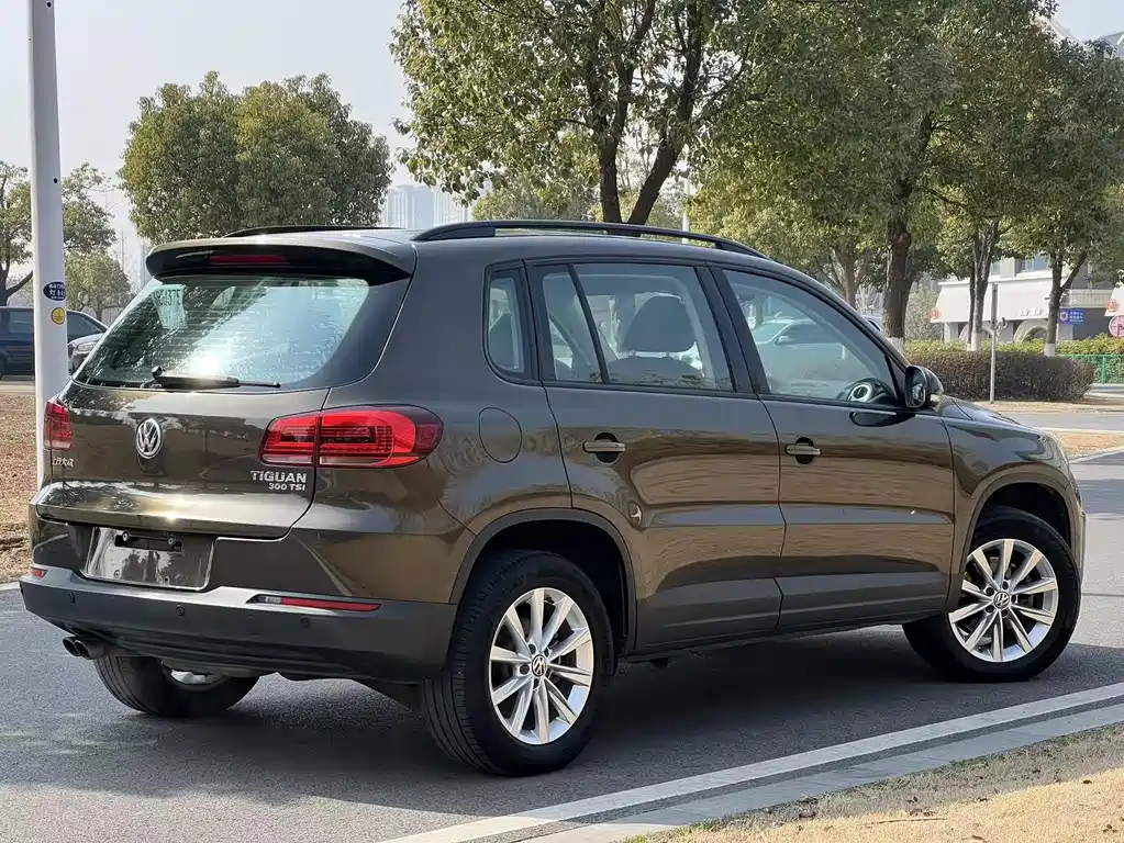 Volkswagen Tiguan 2018 — фото 5